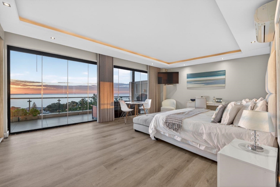 6 Bedroom Property for Sale in Camps Bay Western Cape